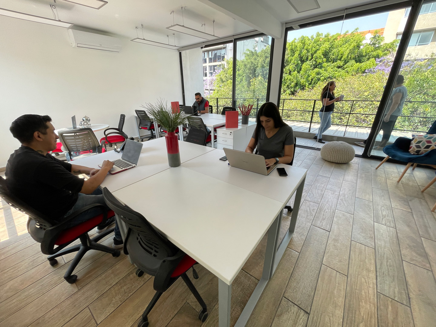 Central-W-Coworking5